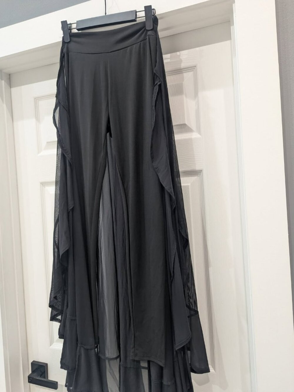 A3 Design Black Palazzo Pants with Chiffon Overlay – Size Small - Picture 4 of 4